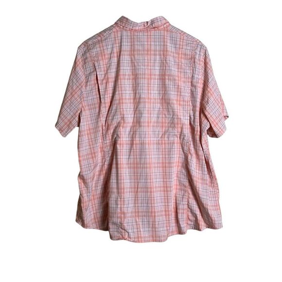 L.L. Bean light pink lightweight short sleeve shirt - Picture 8 of 8